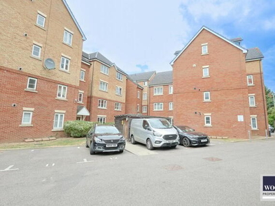 2 Bedroom Apartment For Sale In Waltham Cross