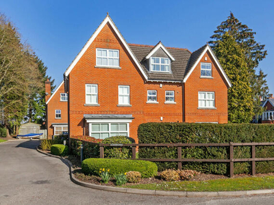 2 Bedroom Apartment For Sale In Winchester