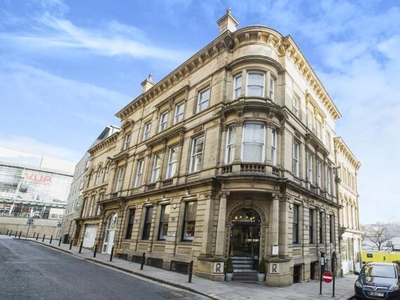 2 Bedroom Flat For Sale In Halifax, West Yorkshire