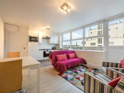 2 Bedroom Flat For Sale In
Kensington