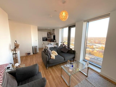 2 Bedroom Flat For Sale In Michigan Avenue, Salford Quays