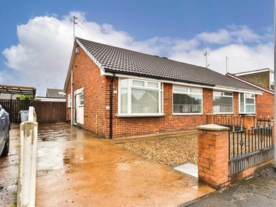2 Bedroom Semi-detached Bungalow For Sale In Hull