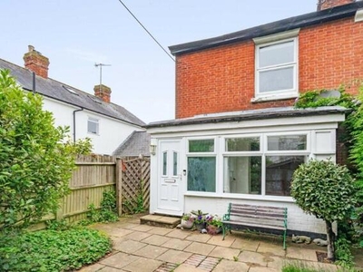 2 Bedroom Semi-detached House For Sale In Tunbridge Wells, Kent
