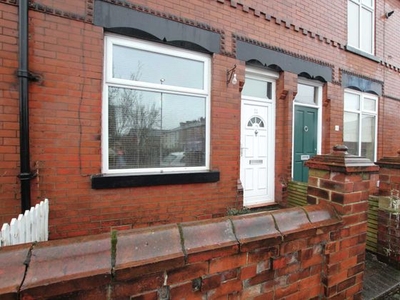 2 bedroom terraced house for sale Manchester, M25 1HR