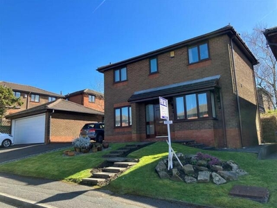 3 Bedroom Detached House For Sale In Horwich
