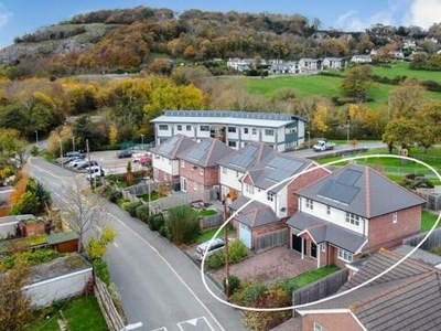 3 Bedroom Detached House For Sale In Llandudno Junction, Conwy