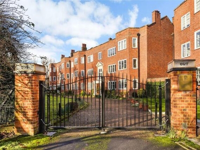 3 Bedroom Flat For Sale In Richmond
