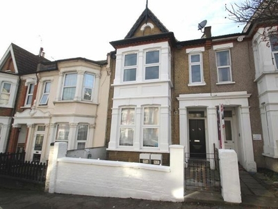 3 bedroom flat for sale Southend-on-sea, SS1 2AR