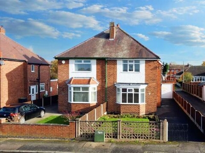 3 Bedroom Semi-detached House For Sale In Beeston