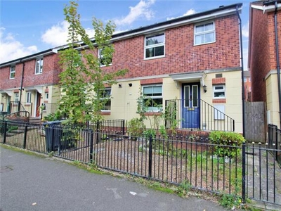 3 Bedroom Semi-detached House For Sale In Pentwyn, Cardiff