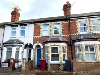 3 bedroom terraced house for sale Reading, RG30 1BN
