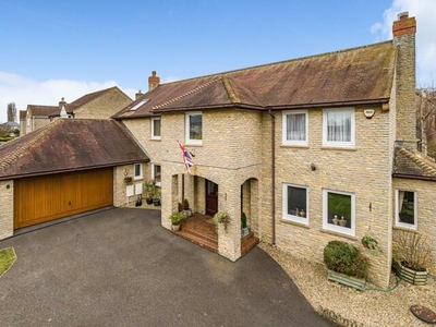 4 Bedroom Detached House For Sale In Barton St. David