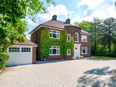4 Bedroom Detached House For Sale In Eccleston Park, St Helens