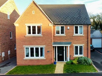 4 Bedroom Detached House For Sale In Shepshed, Leicestershire