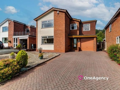 4 Bedroom House Newcastle Under Lyme Staffordshire