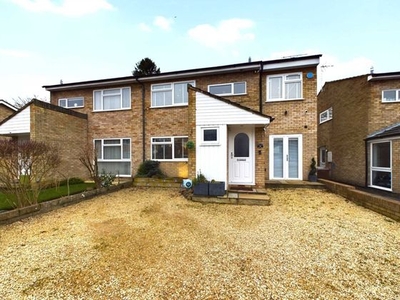 4 bedroom semi-detached house for sale Chinnor, OX39 4TB