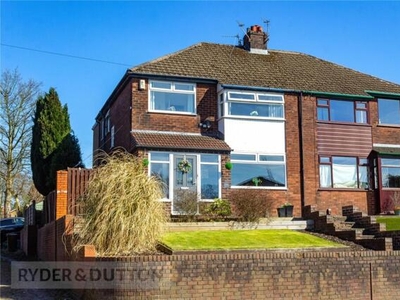 4 Bedroom Semi-detached House For Sale In Ashton-under-lyne, Greater Manchester