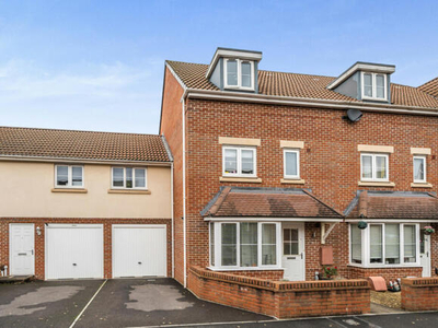 4 Bedroom Terraced House For Sale In Bristol, Gloucestershire