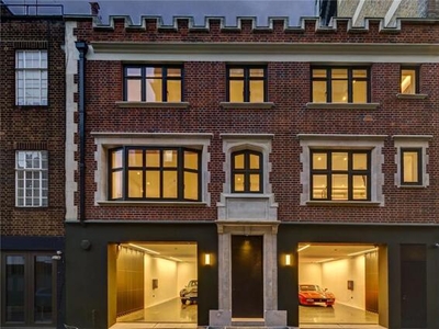 4 Bedroom Terraced House For Sale In Mayfair, London