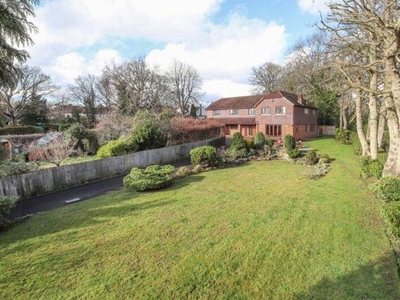 5 Bedroom Detached House For Sale In Hildenborough