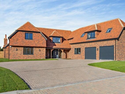 5 Bedroom Detached House For Sale In Northill, Biggleswade