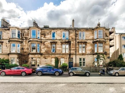 5 Bedroom Flat For Rent In Pollokshields, Glasgow