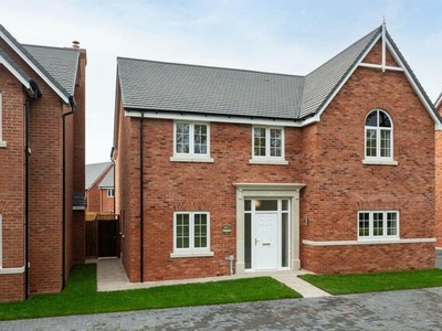 5 Bedroom House Market Bosworth Leicestershire