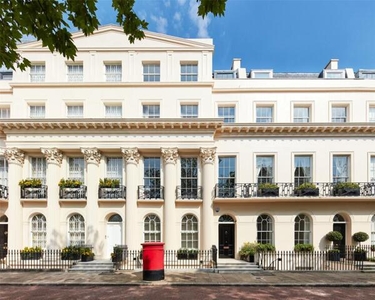 5 Bedroom Terraced House For Sale In Regents Park, London