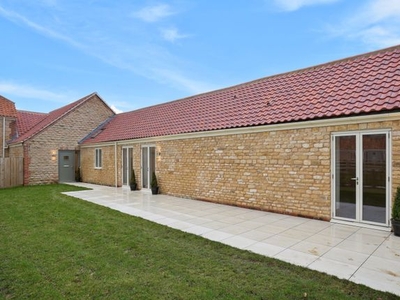 Barn conversion for sale in The Old Stable, Bridge End Road, Welby Warren, Grantham, Lincolnshire NG32