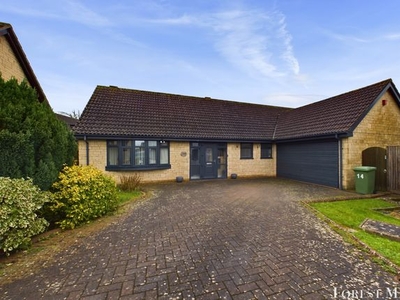 Detached bungalow for sale in Stirling Way, Frome BA11