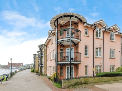 Flat for sale in Pooles Wharf Court, Bristol BS8