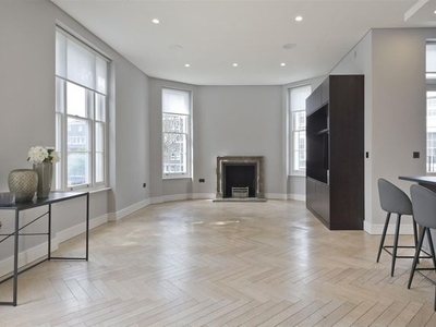 Flat for sale in Westbourne Park Villas, Notting Hill W2