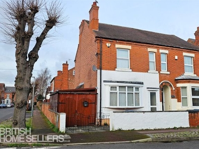 Semi-detached house for sale in Oakfields Road, West Bridgford, Nottingham, Nottinghamshire NG2