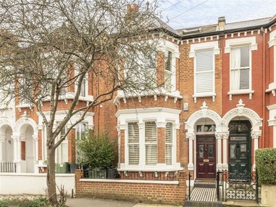 Terraced house for sale in Shandon Road, London SW4