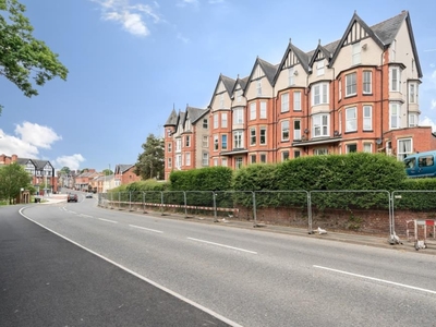1 Bed Flat/Apartment For Sale in Llandrindod Wells, Powys, LD1 - 5005056