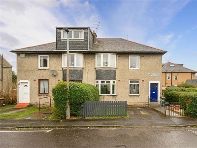 2 bed lower flat for sale in Carrick Knowe