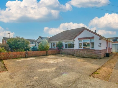 2 bedroom semi-detached bungalow to rent Southampton, SO19 8AG