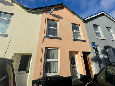 2 Bedroom Terraced House For Rent In Paignton