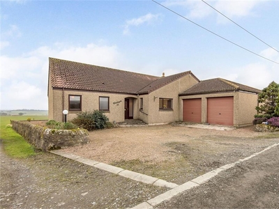 3 bed detached bungalow for sale in Arncroach