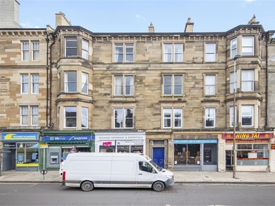 3 bed second floor flat for sale in Inverleith