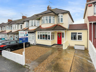 3 Bedroom End Of Terrace House For Sale In Kent