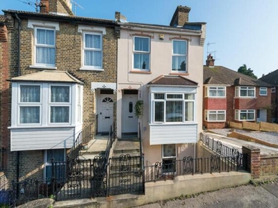 3 Bedroom End Of Terrace House For Sale In Ramsgate