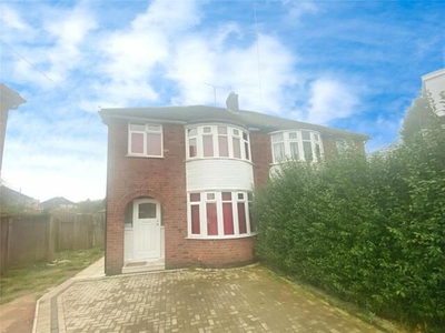 3 Bedroom Semi-detached House For Rent In Leicester, Leicestershire