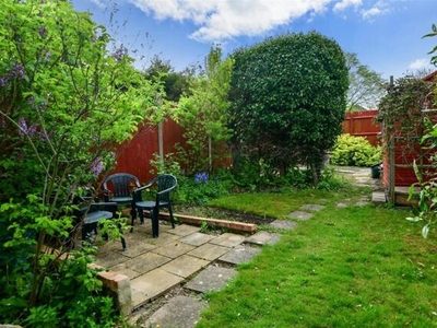 3 Bedroom Semi-detached House For Sale In Patcham, Brighton