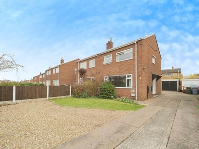 3 Bedroom Semi-detached House For Sale In Retford