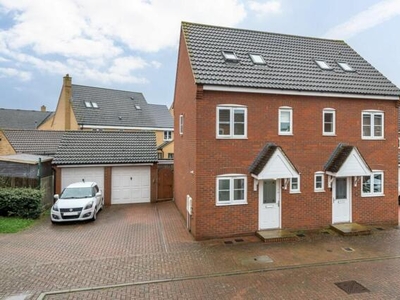 3 Bedroom Town House For Sale In Bedford