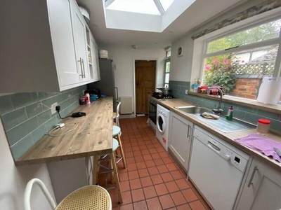 5 Bedroom House Share For Rent In Worcester