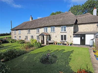 Country house for sale in Harepath Hill, Seaton, Devon EX12