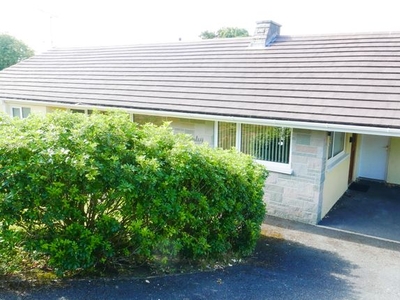 Detached bungalow to rent in Wadham Road, Liskeard, Cornwall PL14