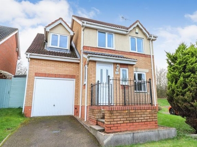 Detached house to rent in Braids Close, Rugby CV21